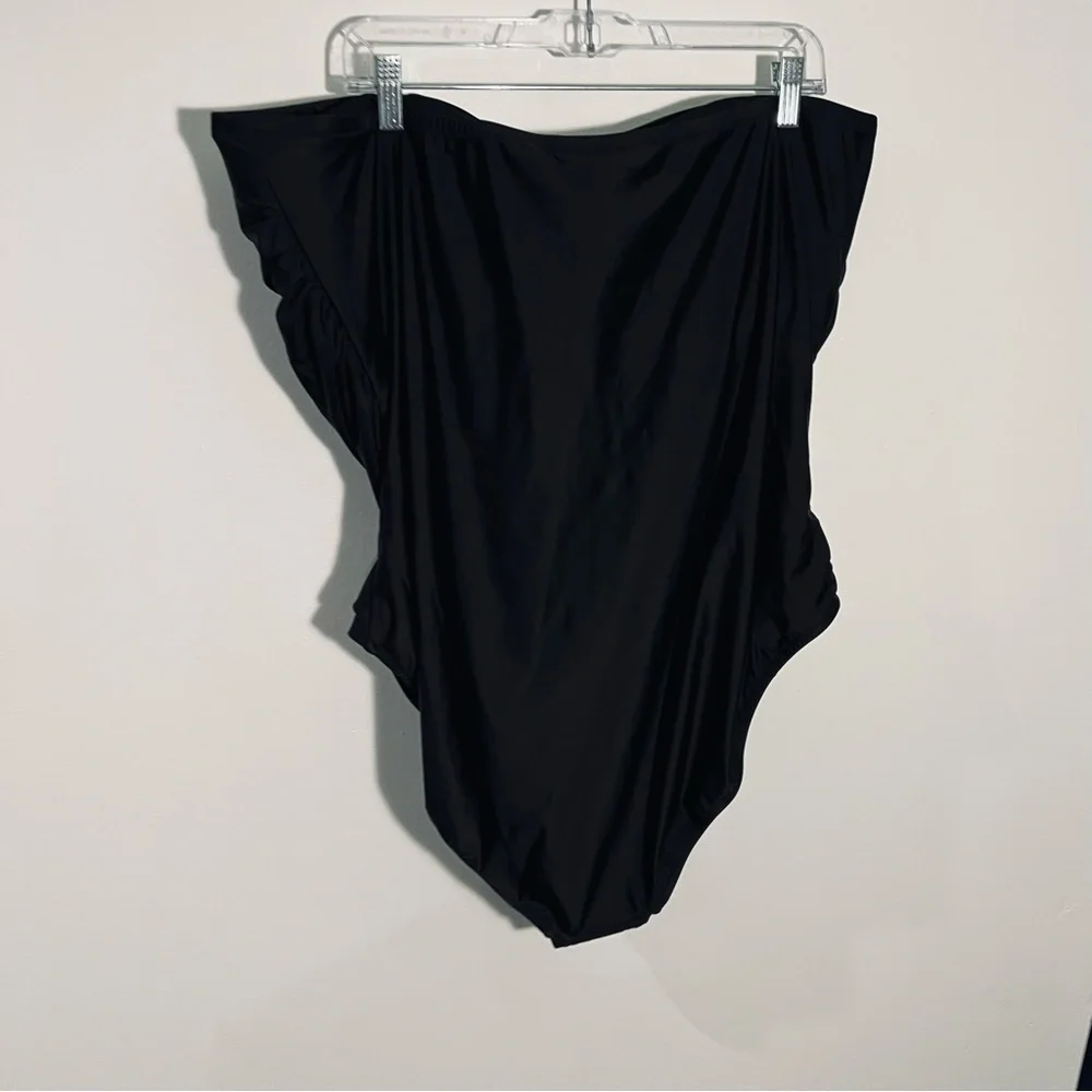 J.Crew Ruched Bandeau One-Piece In Black BC115 Size 24 Plus‎